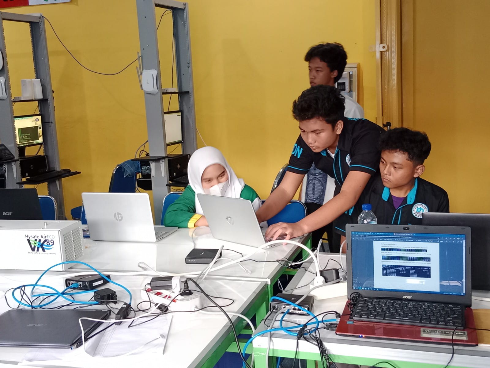 WhatsApp Image 2022-10-13 at 15.08.06